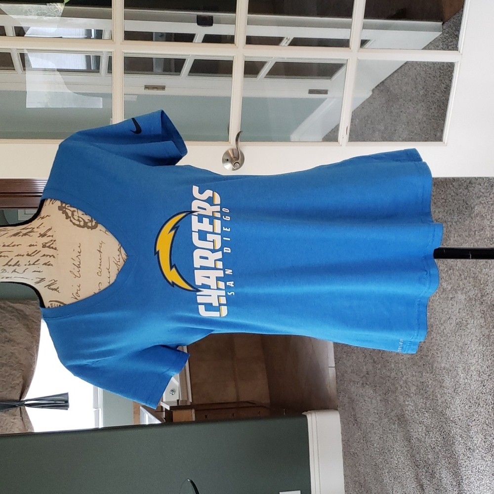 NFL Chargers t shirt Medium Women's